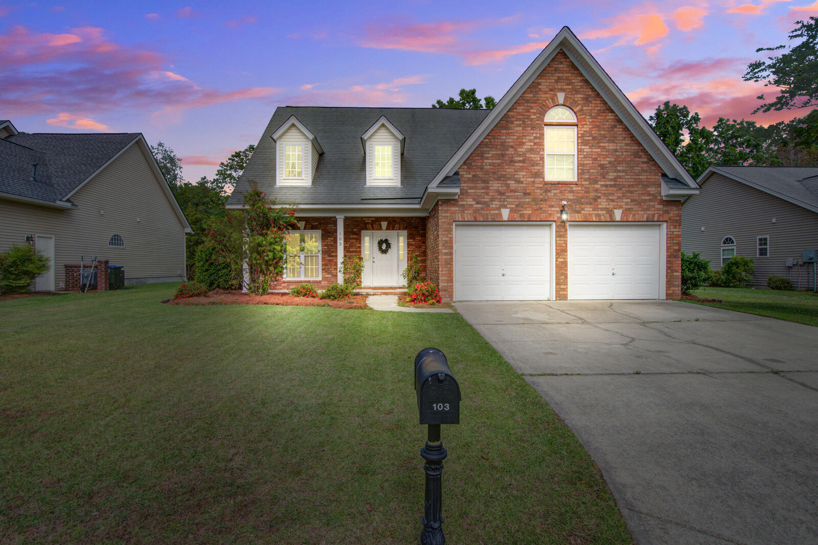 Property Photo:  103 Stonewall Court  SC 29483 