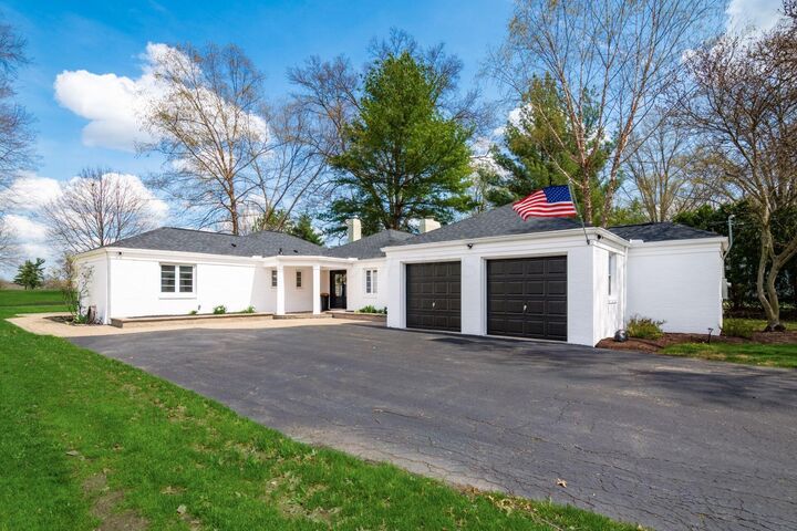 Property Photo:  328 Fairway Circle  OH 43213 