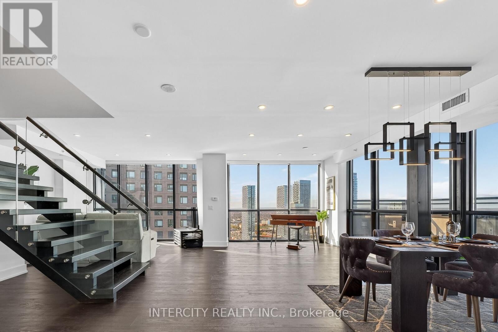 Property Photo: 2910 Highway 7 Road ON L4K 0H8