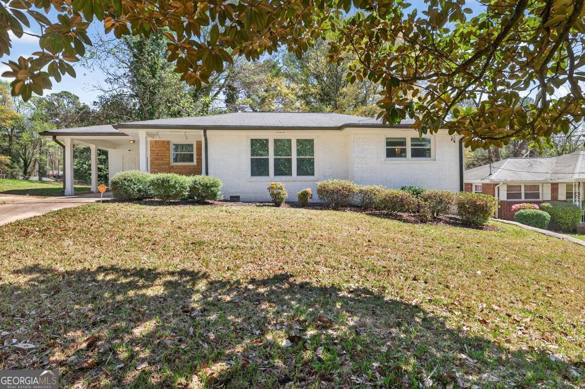 Property Photo: 3061 Glendale Court GA 30032