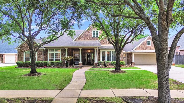 Property Photo:  1942 Lake Fountain Drive  TX 77494 
