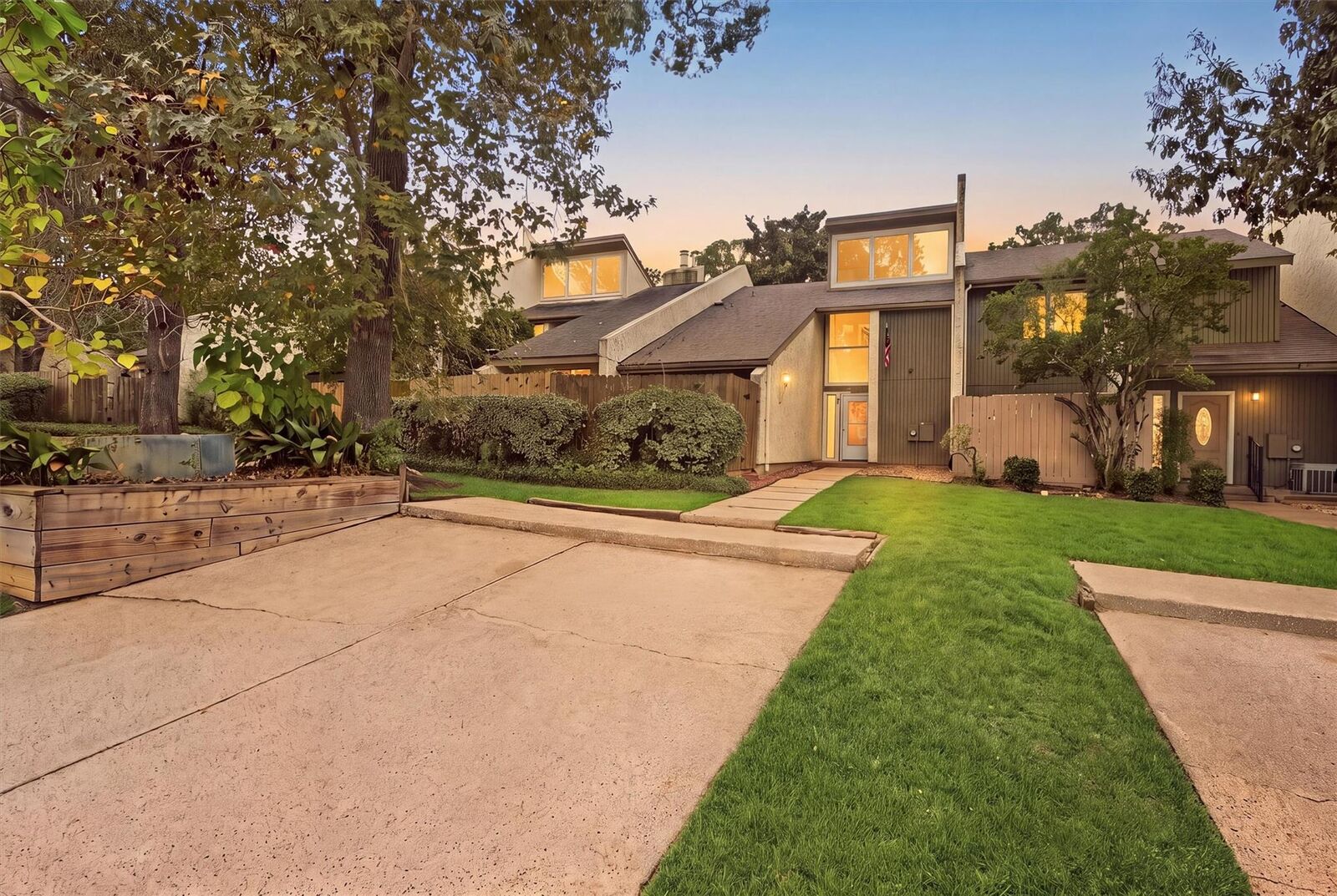 Property Photo:  12315 Glenview Drive  TX 77356 