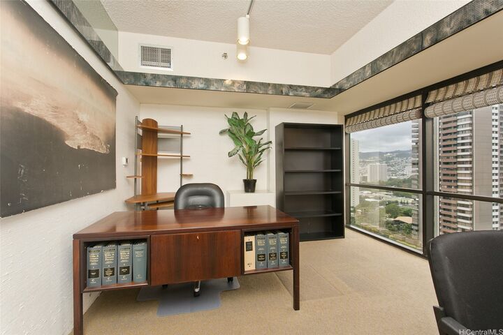 Property Photo:  1188 Bishop Street 1706  HI 96813 