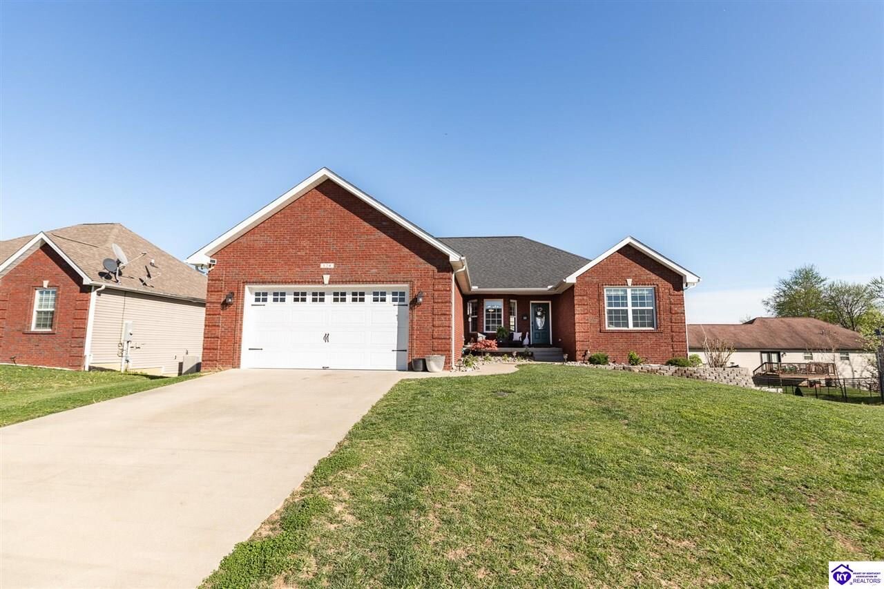 Property Photo: 124 Alcott Court KY 42701