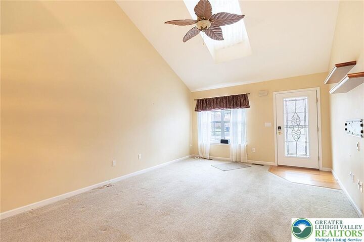 Property Photo: 4024 Evergreen Road PA 18104