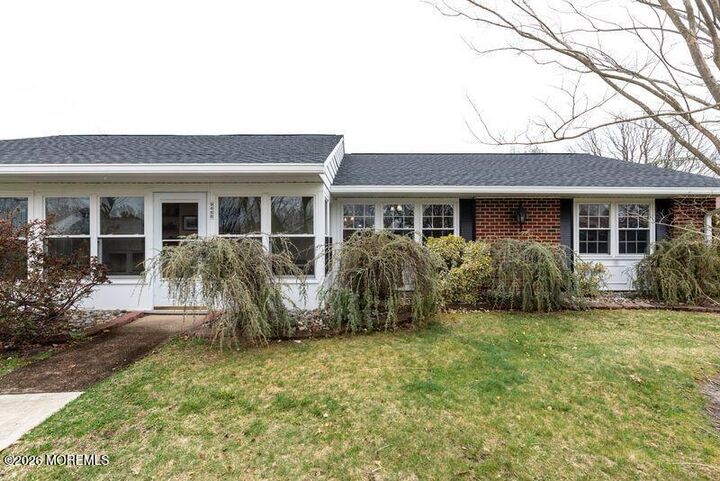 Property Photo:  946 Aberdeen Drive  NJ 08701 