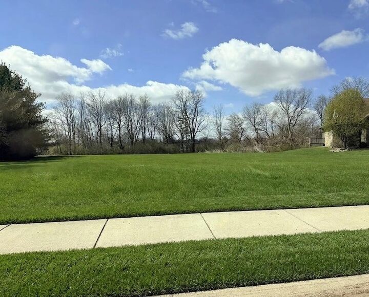Property Photo: 16 Gunia Avenue IL 61354