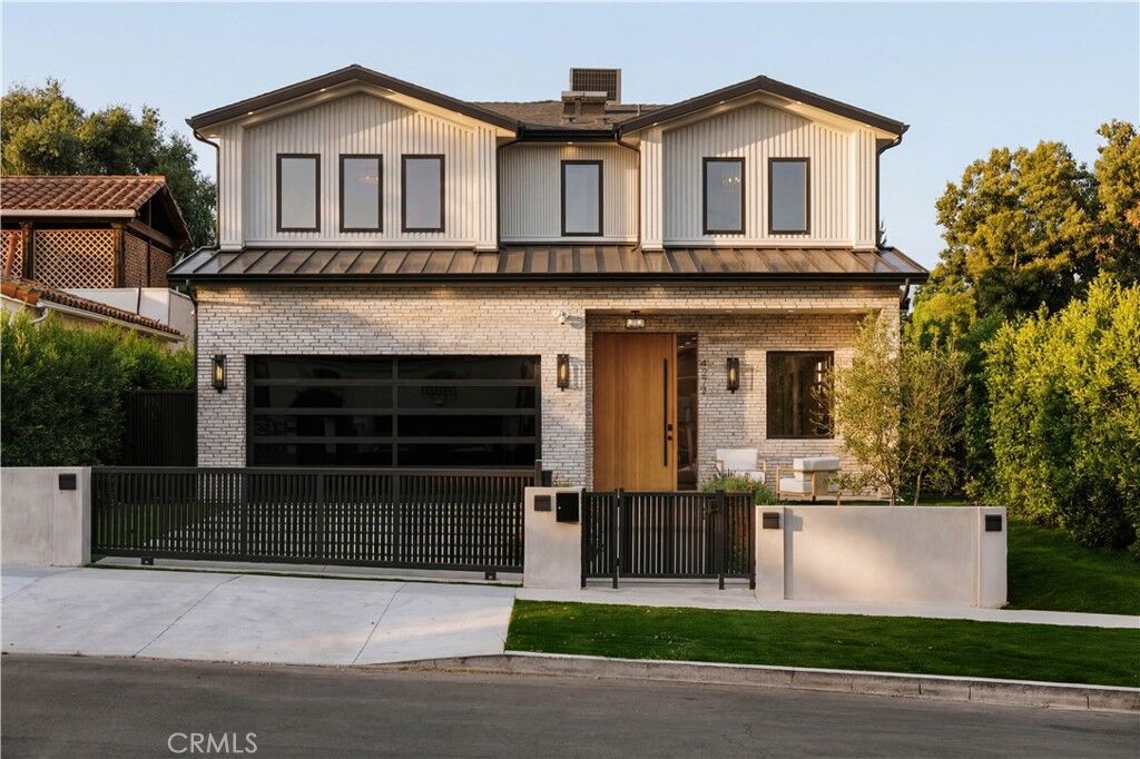 Property Photo:  4273 Murietta Avenue  CA 91423 