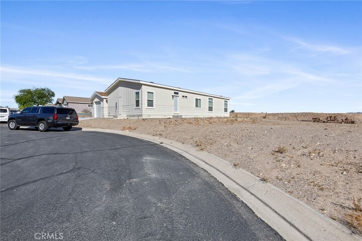 Property Photo:  12600 Havasu Lake 6  CA 92363 