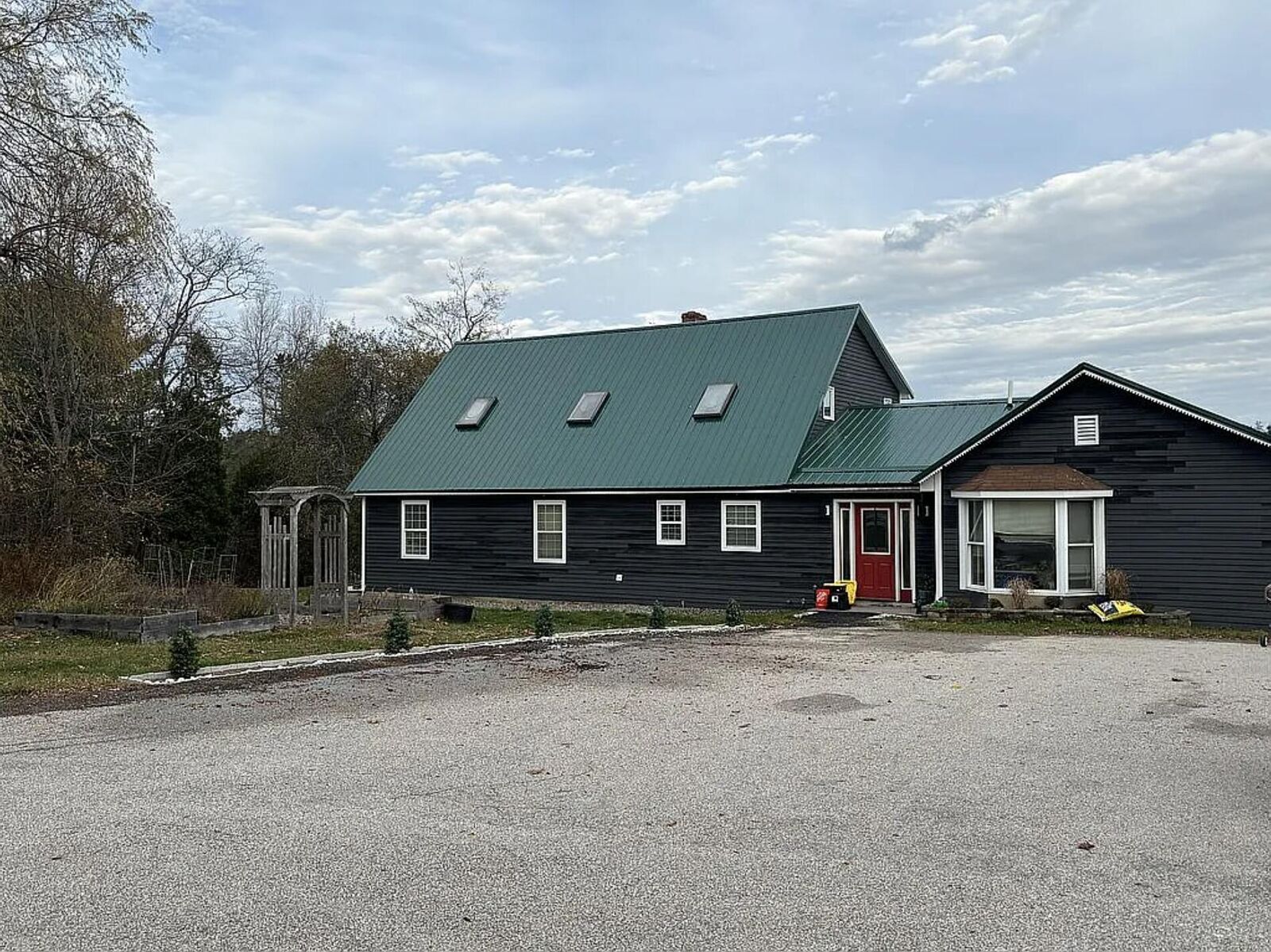 Property Photo:  54 Riverside Lane  ME 04605 