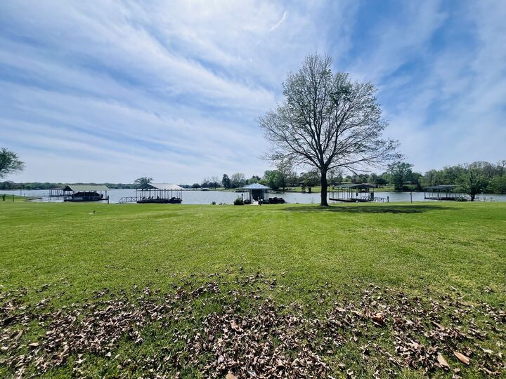 Property Photo: 110 Walnut Drive TN 37075