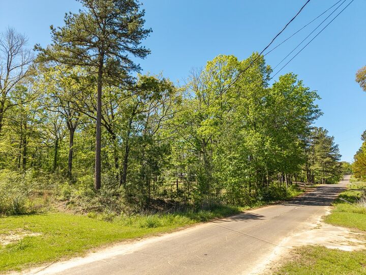 Property Photo:  442 County Road 514  TX 75961 