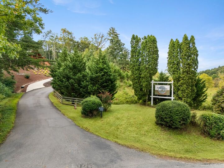 Property Photo:  1396 Deerfield Road  GA 30582 