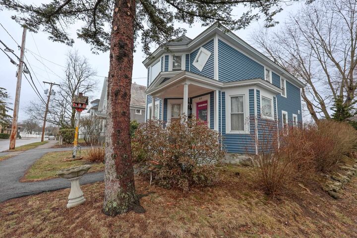 Property Photo:  414 Walnut Street  NH 03104 