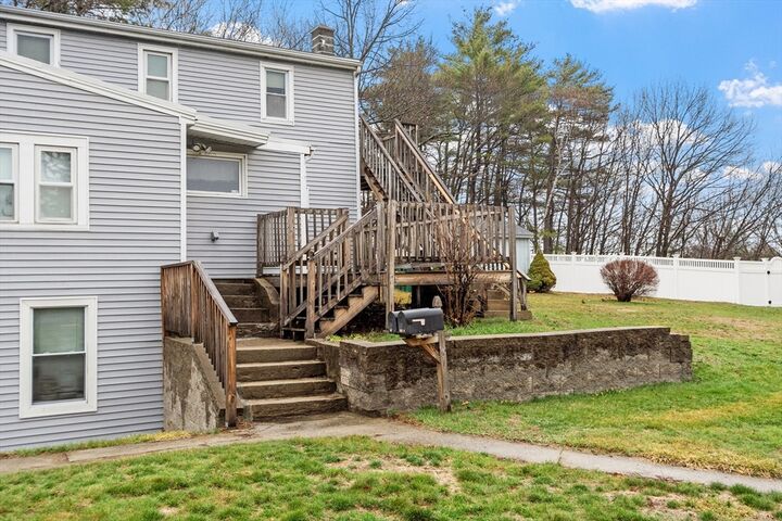 Property Photo:  160 Wanoosnoc Rd  MA 01420 