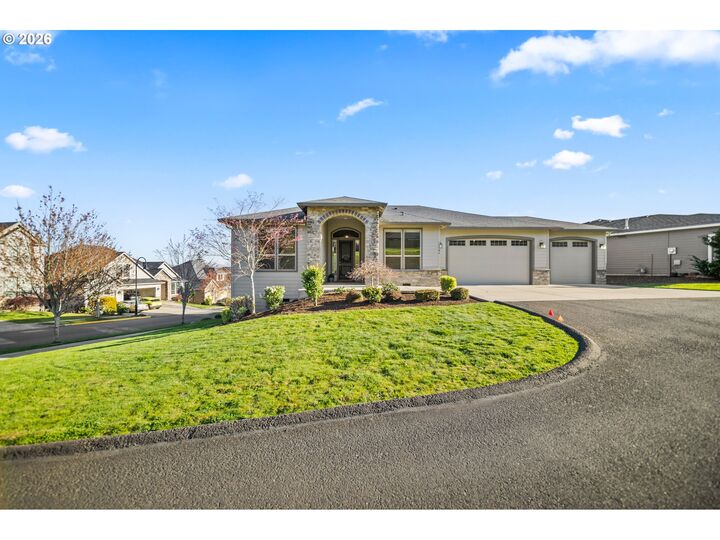 Property Photo:  12541 SE Hadeed Dr  OR 97086 