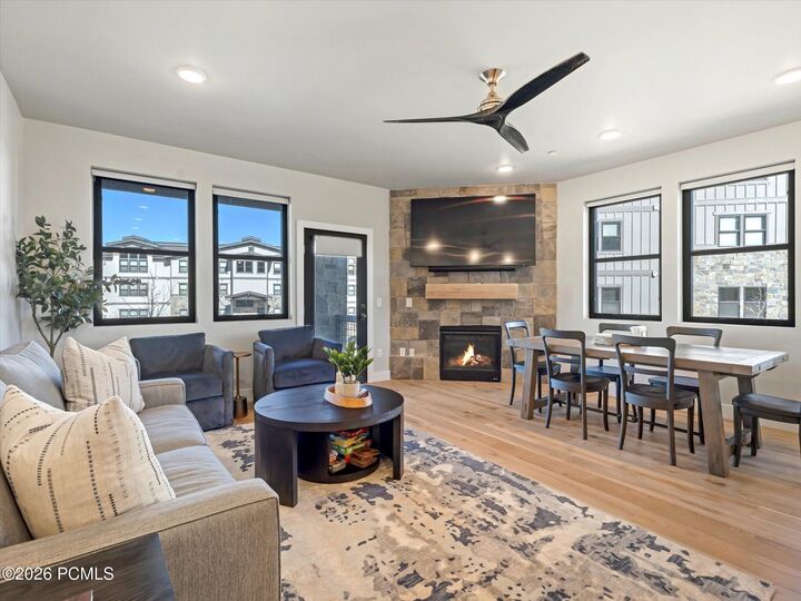 Property Photo: 1166 W Helling Circle 104 UT 84032