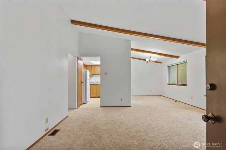 Property Photo:  6822 NE 153rd Pl  WA 98028 
