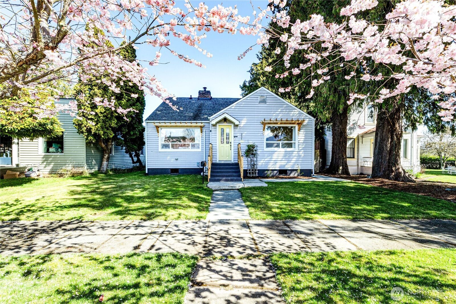 Property Photo:  231 W Fourth Street  WA 98362 