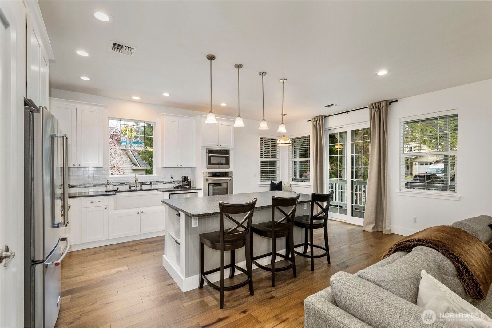 Property Photo: 28 Deer Hollow Road WA 98365