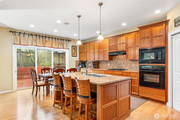 Property Photo:  14600  36th Avenue SE  WA 98012 