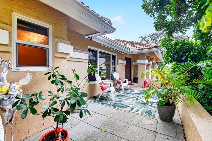 Property Photo:  9577 Majestic Way  FL 33437 