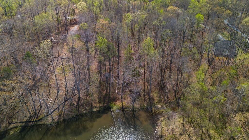 Property Photo:  Lake Pointe Ct  VA 23958 