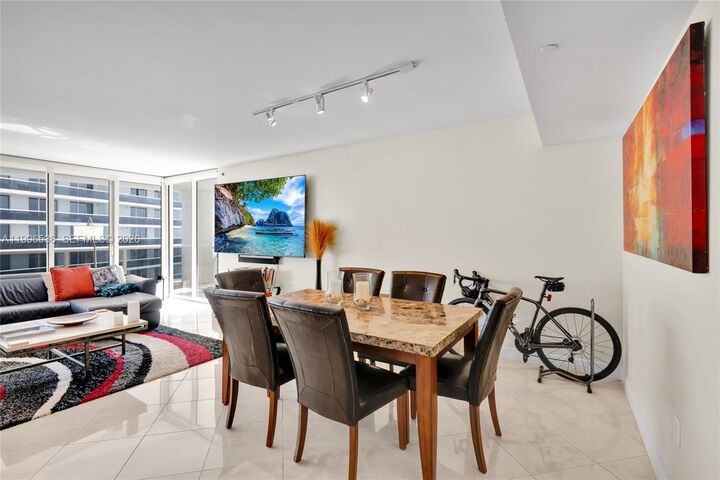 Property Photo:  1850 S Ocean Dr 3510  FL 33009 