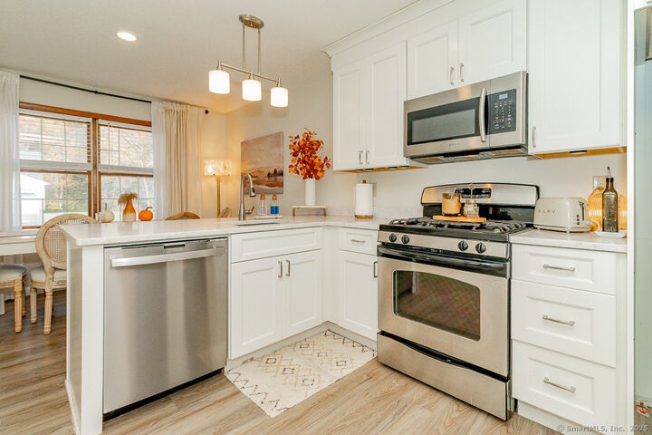 Property Photo: 27 Deer Run Trail CT 06042