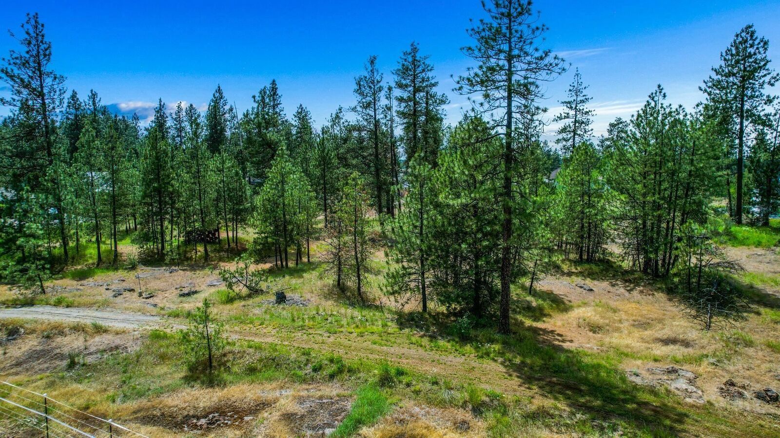 Property Photo:  Xxx S Chapman Rd  WA 99025 