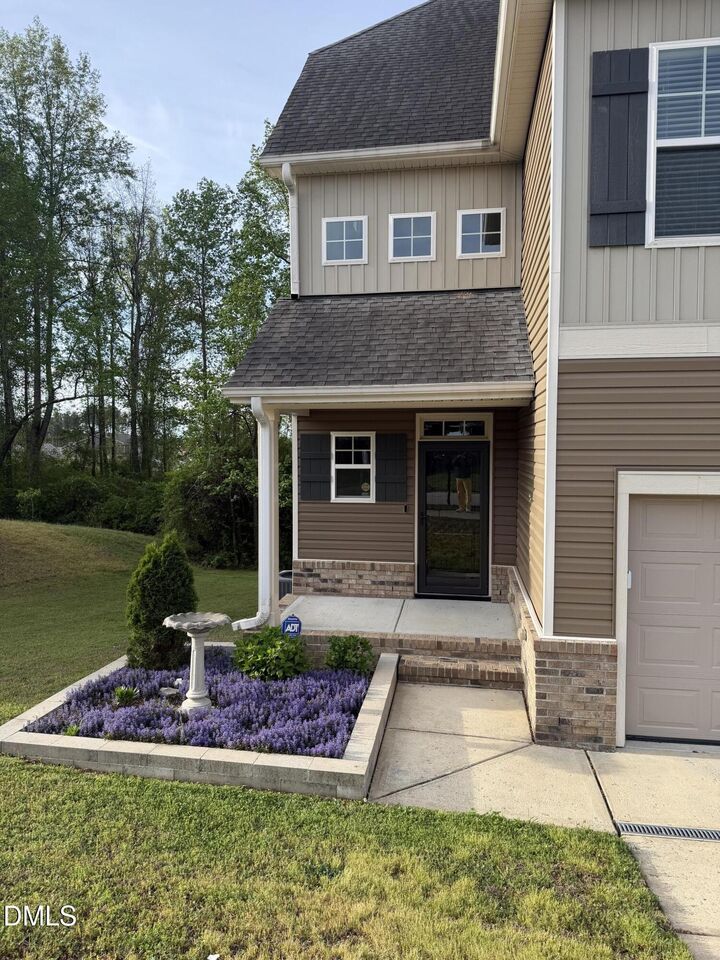 Property Photo: 240 E Quailwood Drive NC 27526