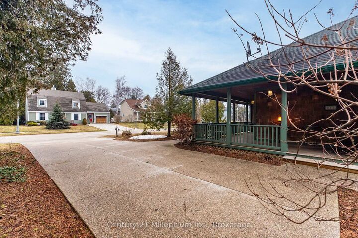 Photo de la propriété:  203 Summerhill Road  ON N0H 2L0 