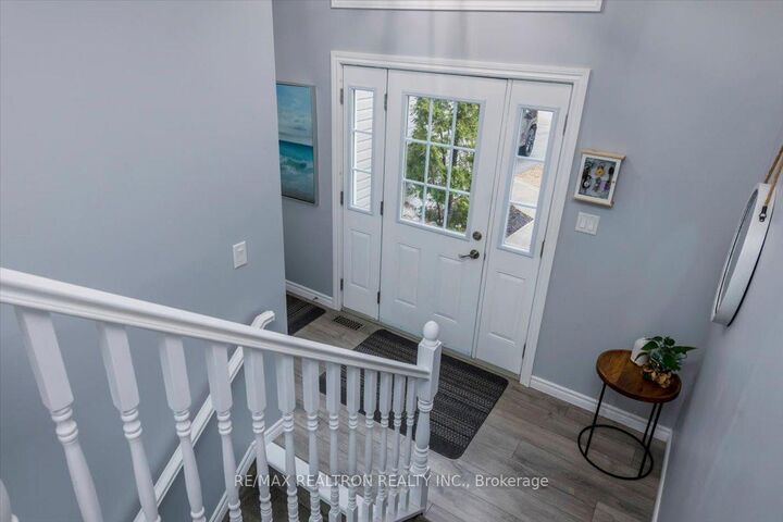 Property Photo: 310 Golf Course Road ON L9Z 1S5