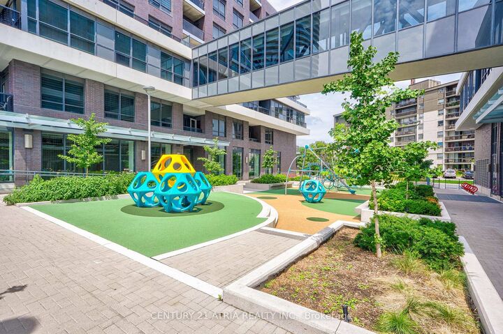 Property Photo: 26 Gibbs Road 839 ON M9B 0E3