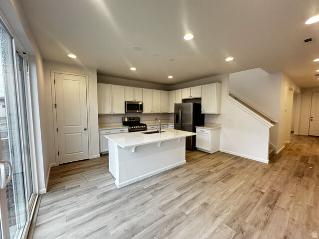 Property Photo: 1131 W 400 S UT 84302