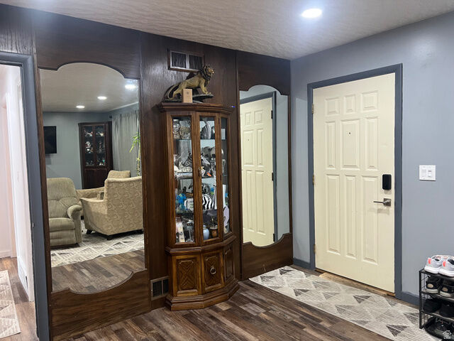 Property Photo:  1005 Douglas St  UT 84404 