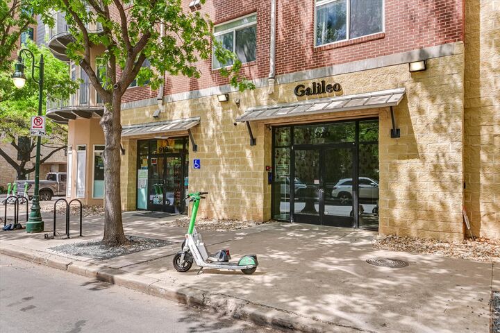 Property Photo:  910 W 25th Street 206  TX 78705 