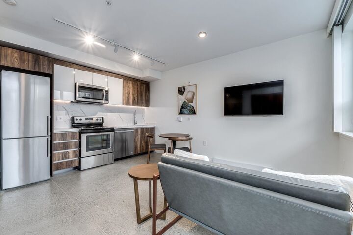 Property Photo:  1170 Barclay Street 104  BC V6E 1H1 