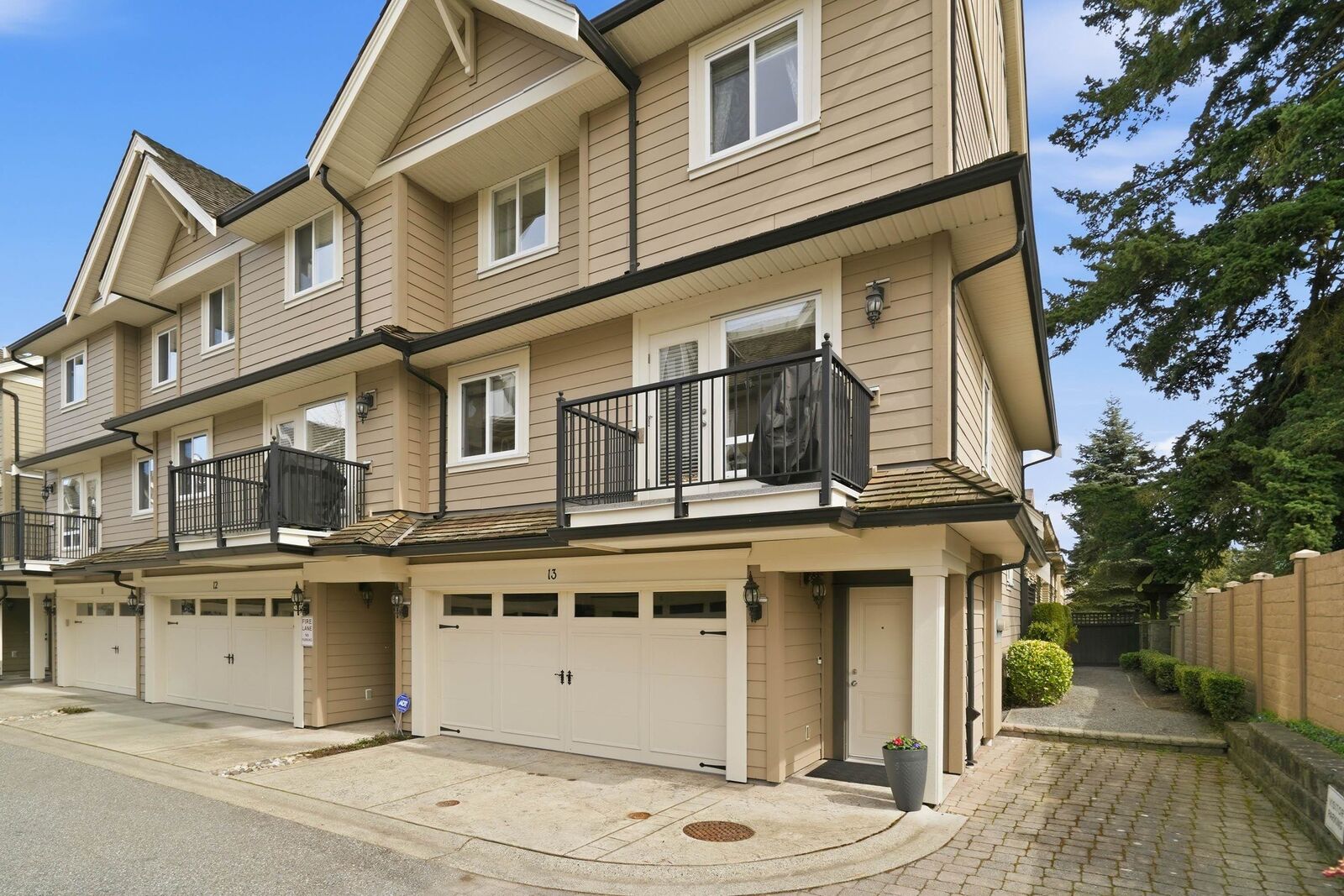 Property Photo:  3268 156A Street 13  BC V3Z 9T1 
