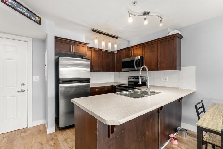 Property Photo: 46289 Yale Road 312 BC V2P 0B9