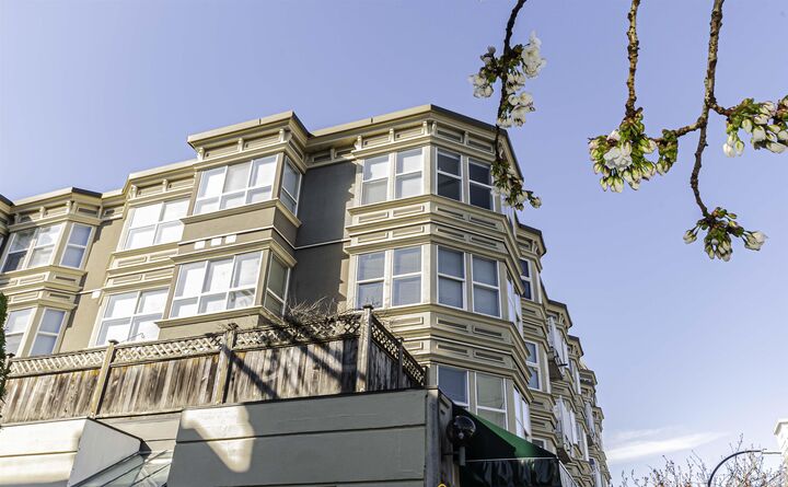 Property Photo: 5723 Balsam Street Ph6 BC V6M 4B8