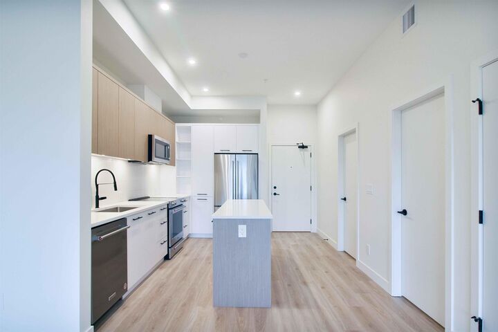 Property Photo: 2620 152 Street 411 BC V4P 0H8