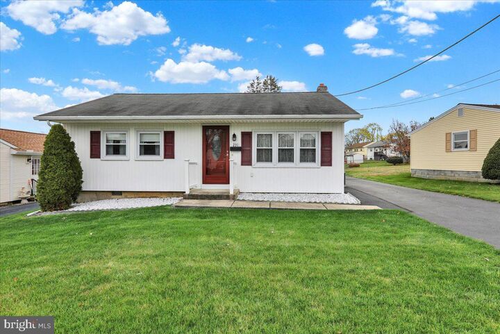 Property Photo:  231 Beckley Street  PA 19565 