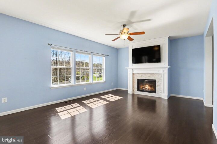 Property Photo:  503 Windy Way  PA 17070 