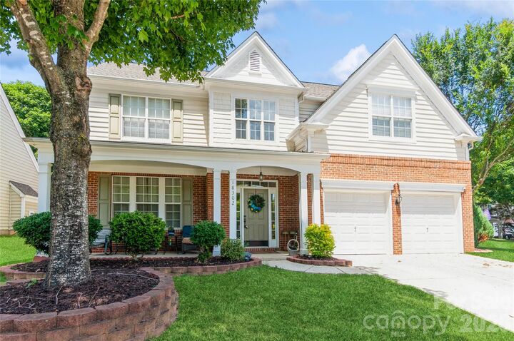 Property Photo:  18302 Victoria Bay Drive  NC 28031 
