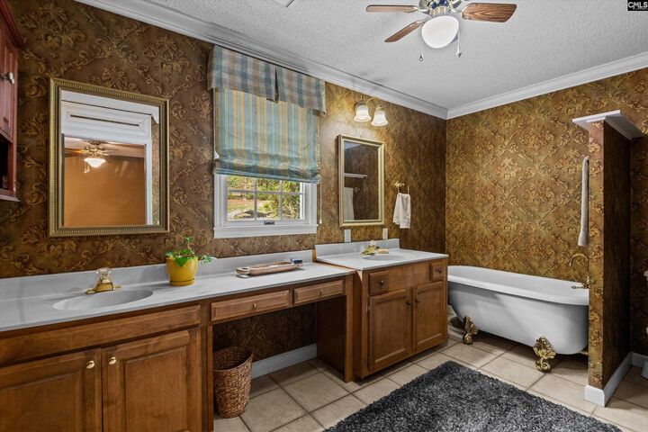 Property Photo:  463 Ridge  SC 29070 