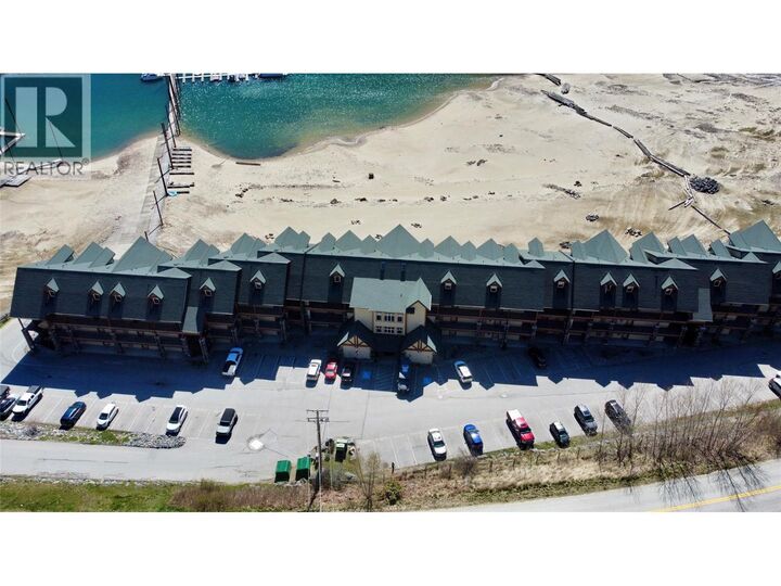 Property Photo:  5570 Broadwater Road 109  BC V1N 0A1 