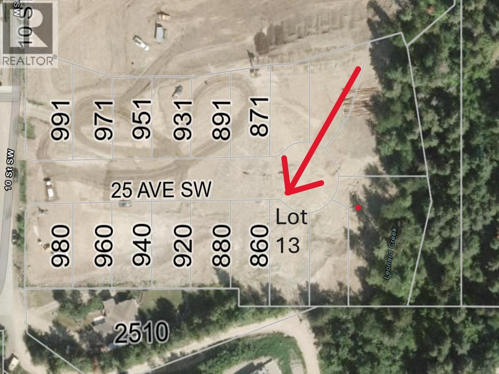 Property Photo:  840 25th Avenue Southwest  BC V1E 4M2 