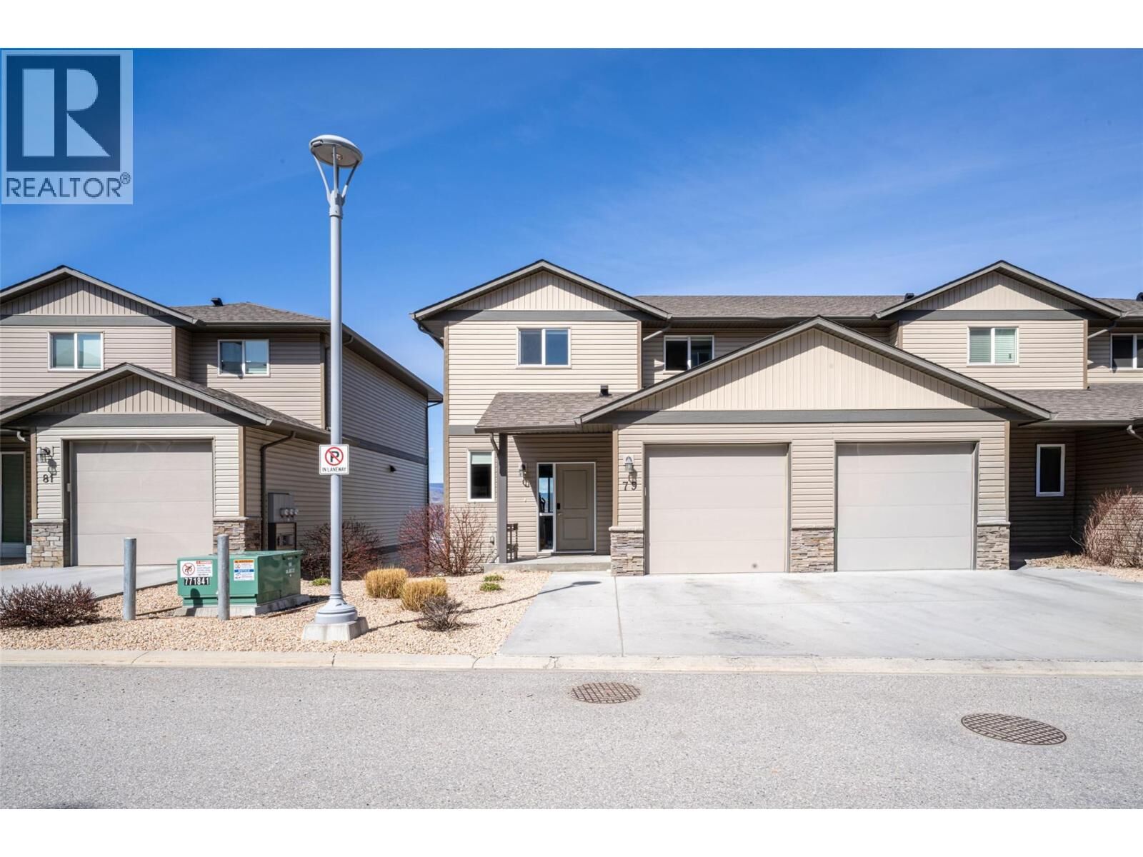 Property Photo: 933 Mt Robson Place 79 BC V1B 4G4