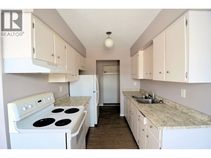 Property Photo:  1921 Upland Street  BC V2L 2V5 